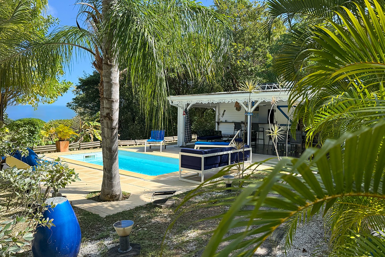 BLEU NATURE Location Martinique Tartane maison piscine