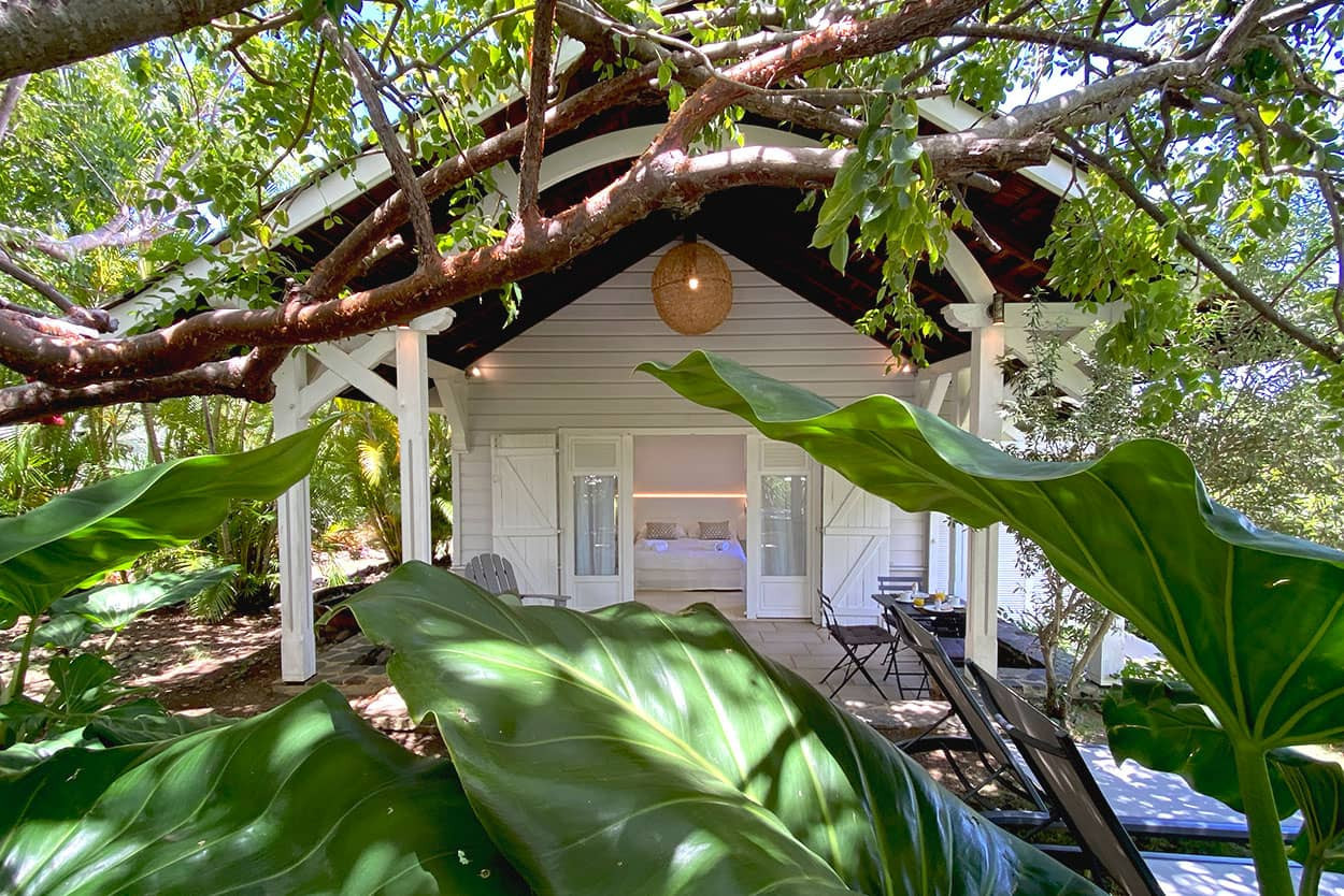 Bungalow AMALIE Location Martinique le Francois piscine