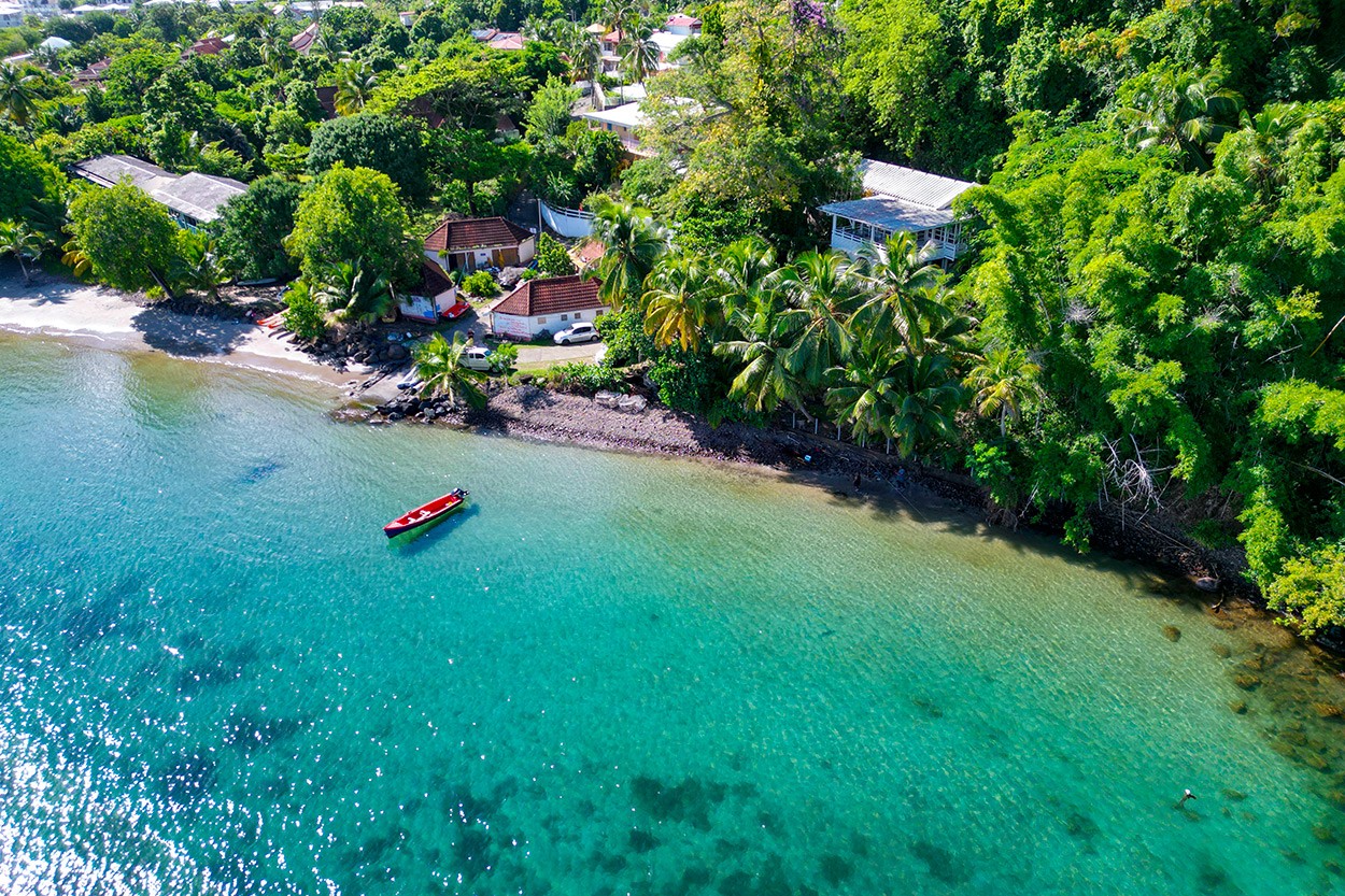La DOUCEUR Location Martinique haut de villa sur la plage de l'Anse à l'Ane 3 Ilets