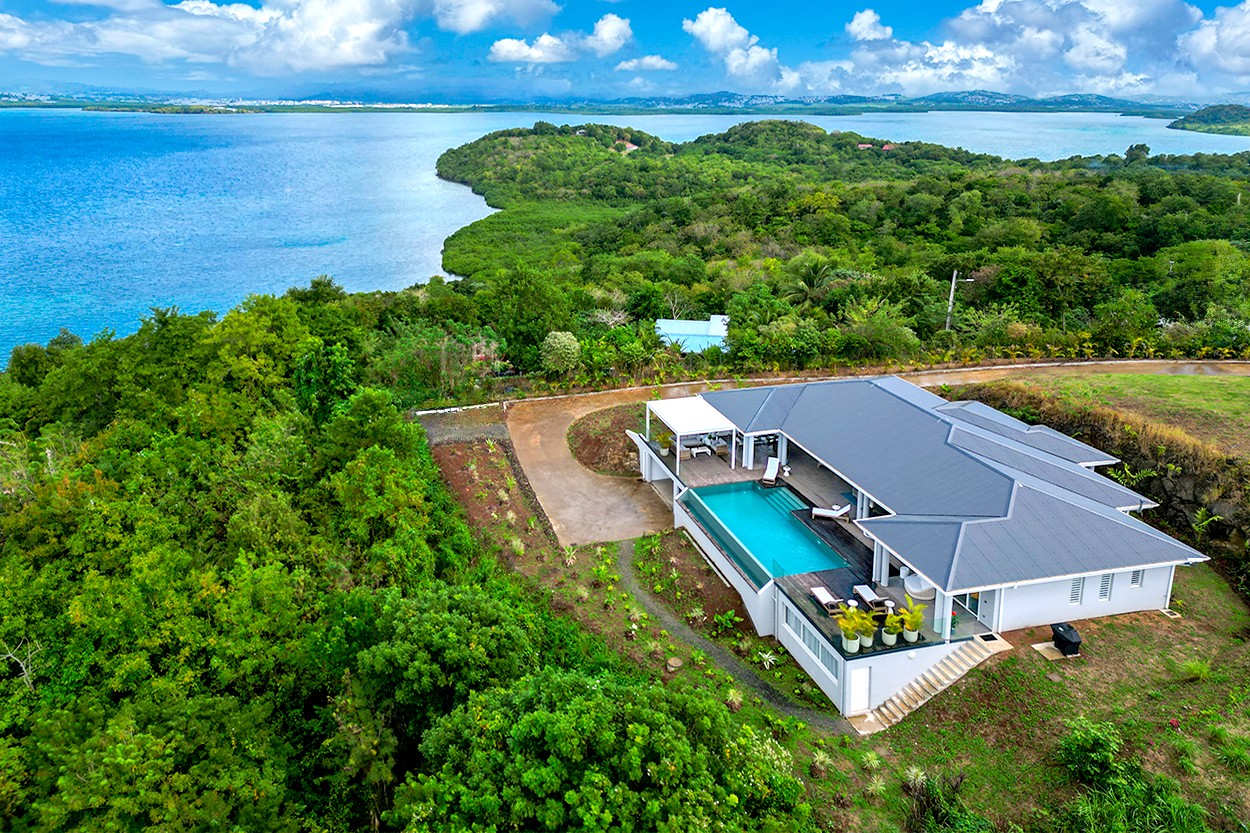 Villa de grand Luxe location Martinique Trois Ilets n°4