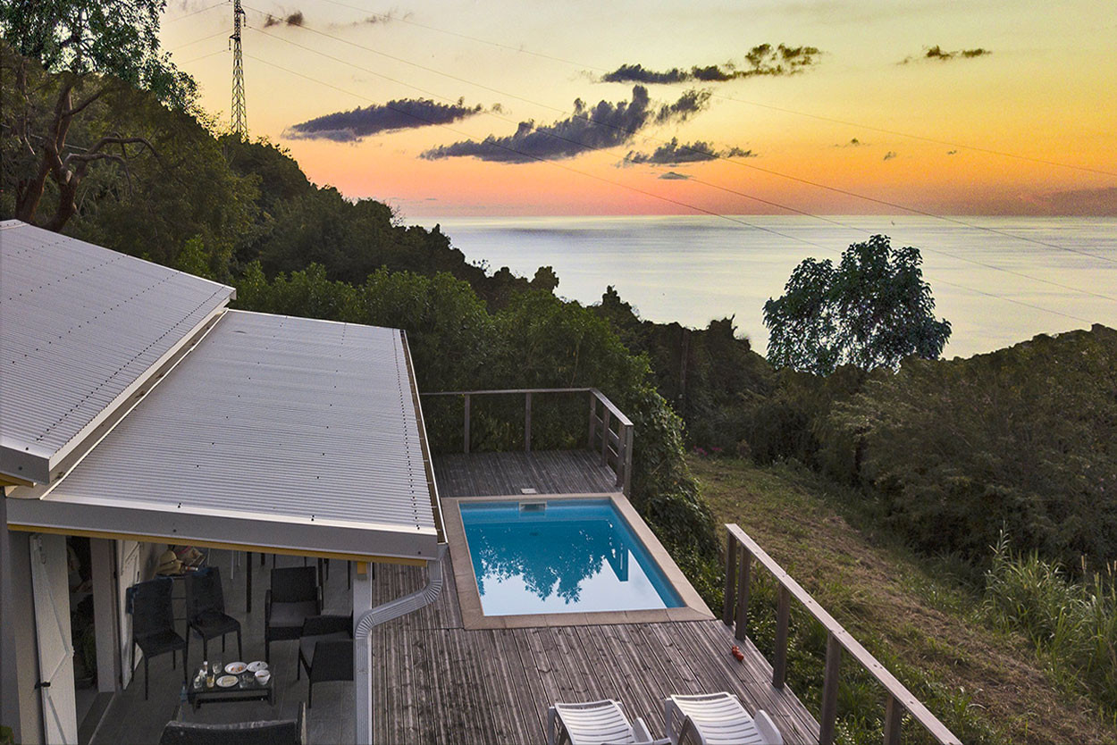 TI SUNSET location Belle villa piscine vue mer le Carbet Martinique