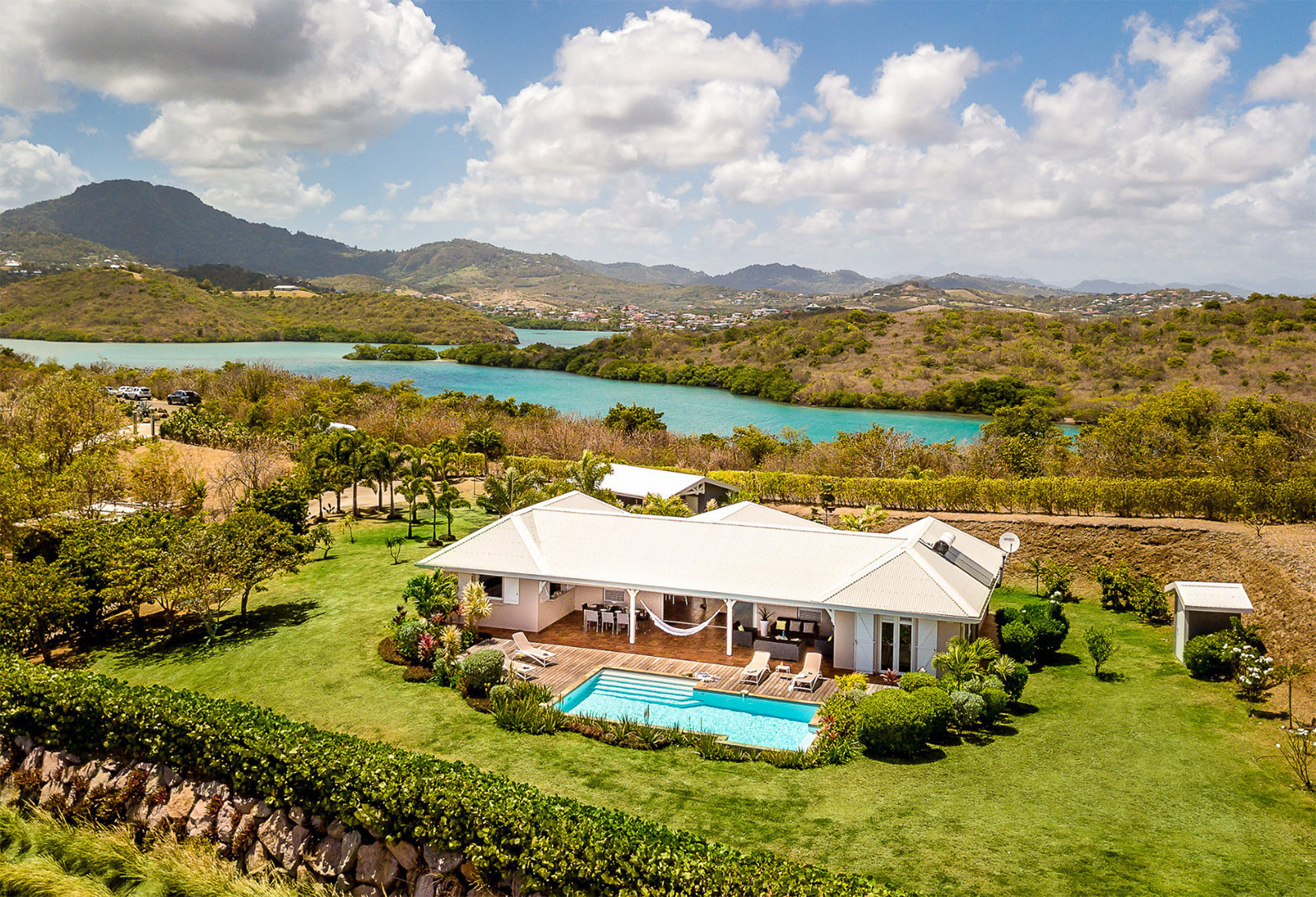 Palmier Azur location Martinique villa de luxe le Vauclin piscine vue mer
