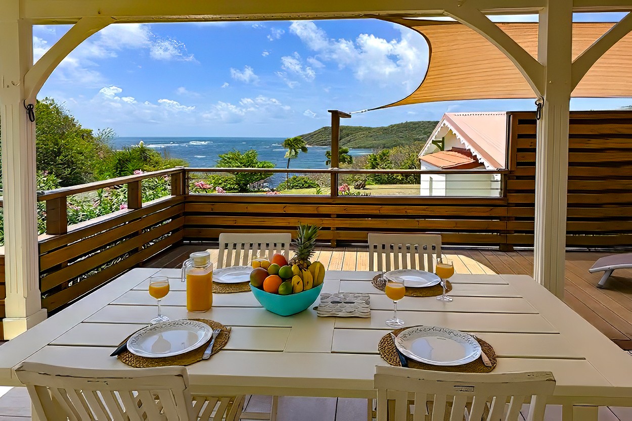 LE REFUGE de la CARAVELLE Location Bungalow Tartane Martinique Mer et Nature