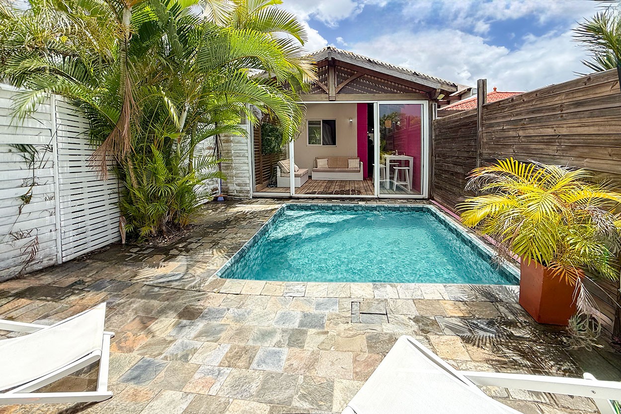 Petite villa 4 Etoiles location Sainte Luce Martinique piscine 2 personnes