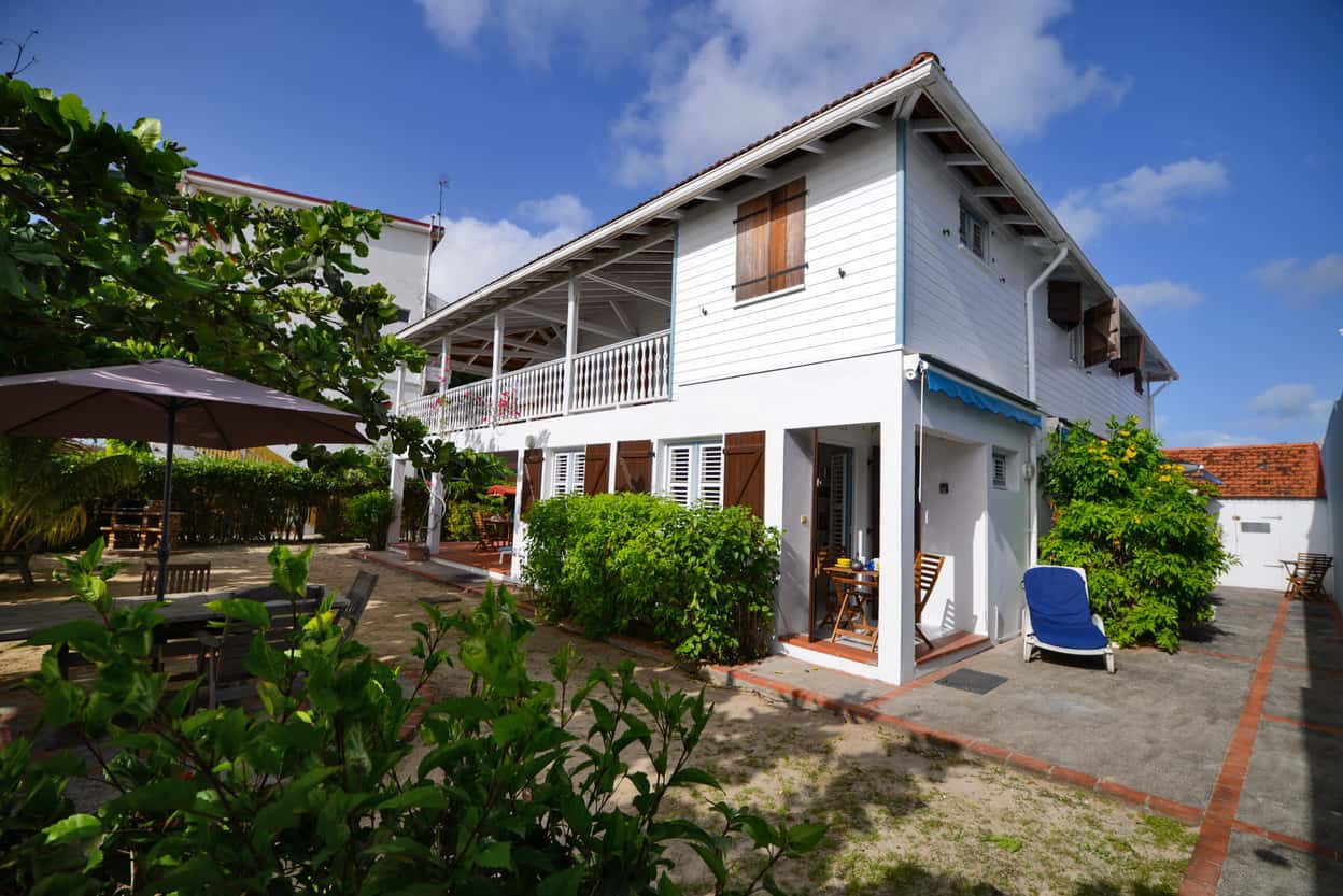 Studio PLAGE CORAIL location Martinique Trois Ilets